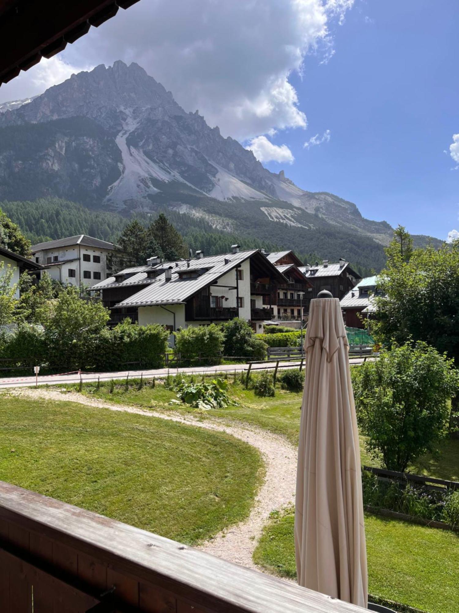 Hotel Albergo Dolomiti Сан-Віто-ді-Кадоре Екстер'єр фото