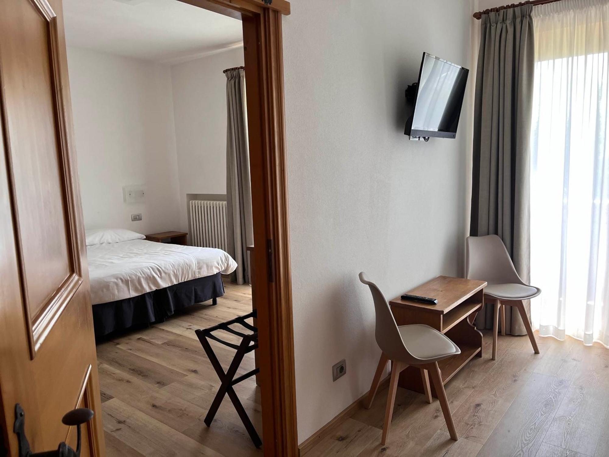 Hotel Albergo Dolomiti Сан-Віто-ді-Кадоре Екстер'єр фото