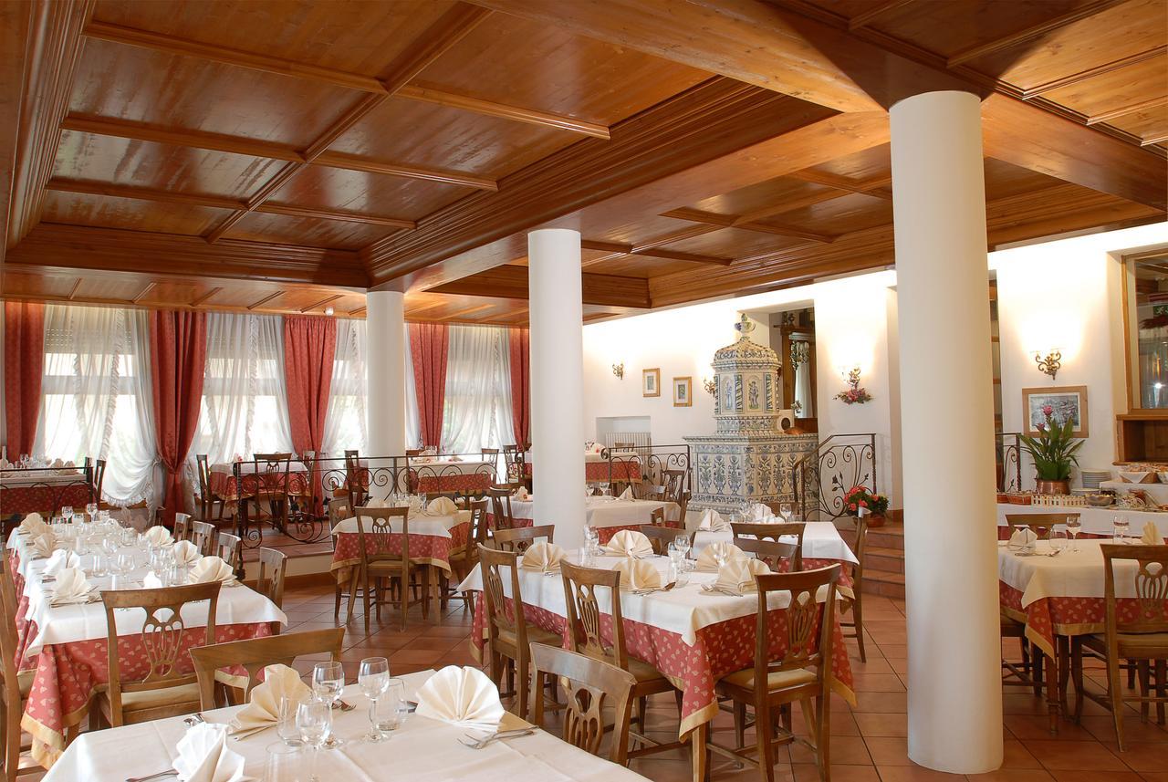 Hotel Albergo Dolomiti Сан-Віто-ді-Кадоре Екстер'єр фото